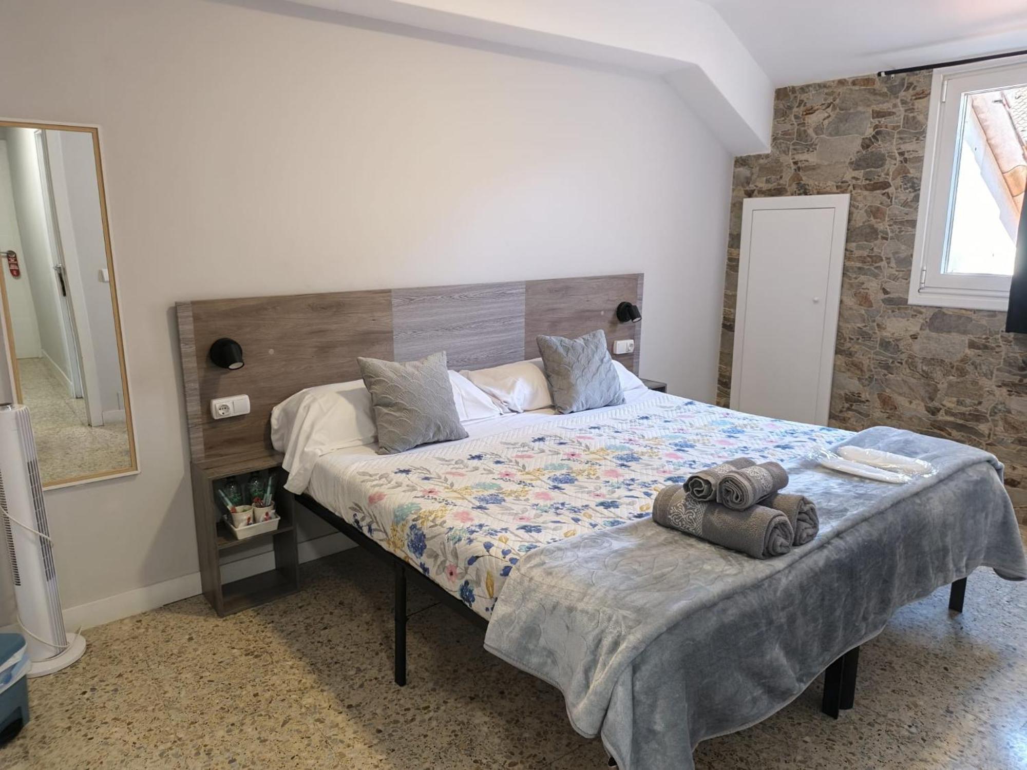 Habitación Doble Estándar con baño compartido